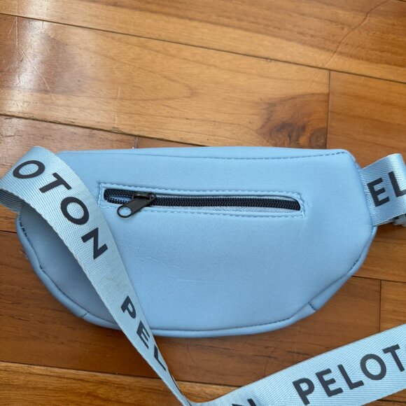 Women PelotonNeoprene Belt Bag Fanny Pack Bag Athletic Light Blue One Size - Picture 3 of 7
